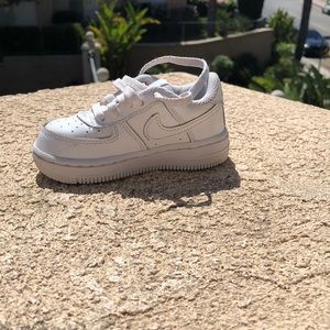 White nike Air Force one toddler 6C
